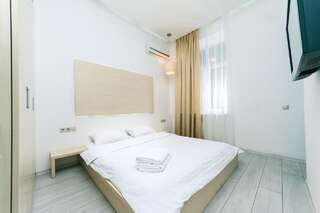 Апартаменты VIP apartment on Kreschatik. with terrace Киев Апартаменты с террасой-14