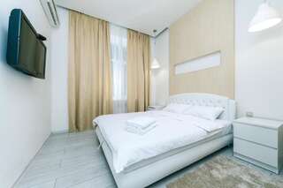 Апартаменты VIP apartment on Kreschatik. with terrace Киев Апартаменты с террасой-46