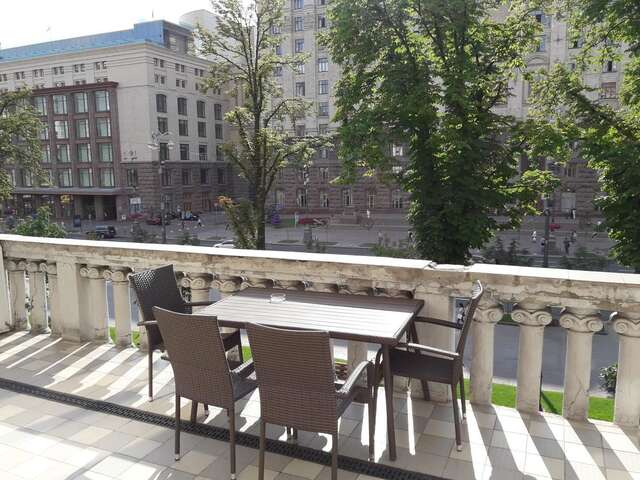 Апартаменты VIP apartment on Kreschatik. with terrace Киев-13
